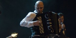 Akordeonowa podróż muzyczna – Marcin Wyrostek i Tango Corazon